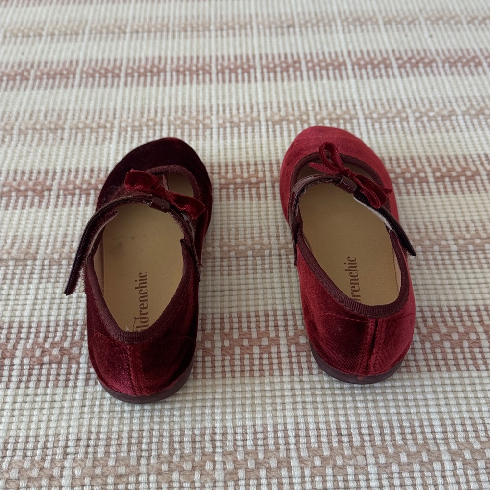 Children Chic Velvet Mary Jane Shoes - Picture 3 of 4